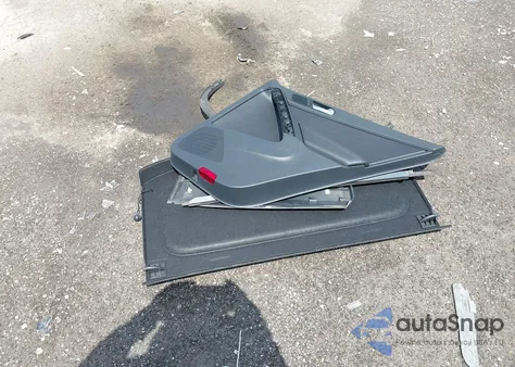 2016 Volkswagen Tiguan S из США, поврежденный, VIN WVGAV7AX7GW599475